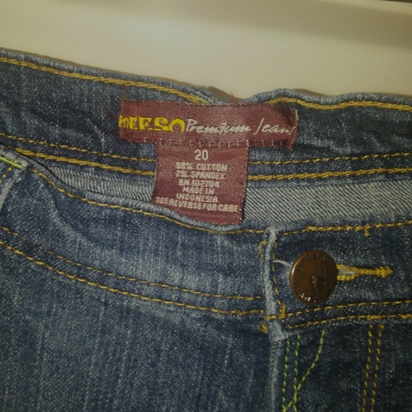 Neeso Premium Blue Jeans Gold Flowers Stitched - Picture 3 of 7